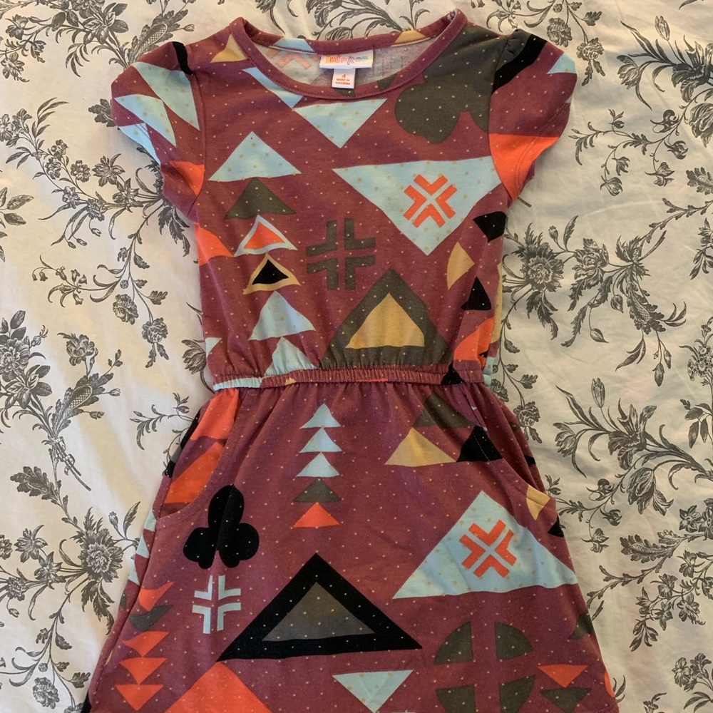 LLR Disney Mae